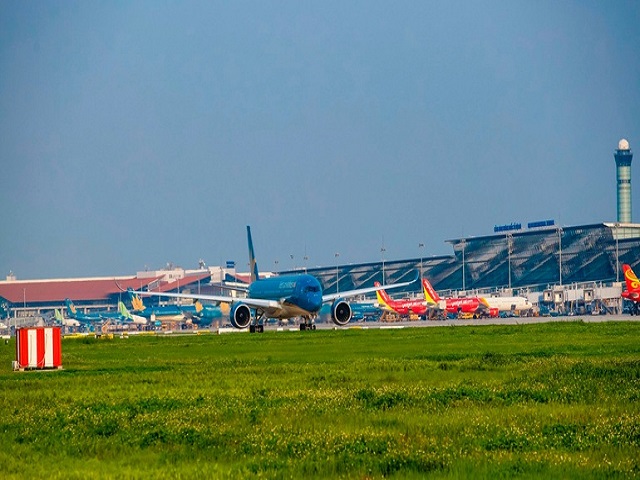 Từ ngày 15/2/2022 Việt Nam mở cửa lại toàn bộ đường bay quốc tế