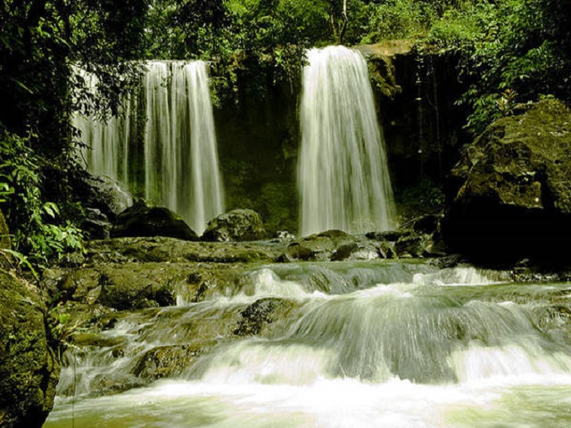 Chiêm ngưỡng vẻ đẹp hoang sơ của những dòng thác ở Đồng Nai