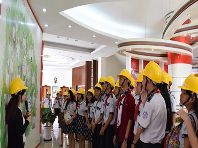 Tour to visit Ajinomoto Vietnam factory in Bien Hoa