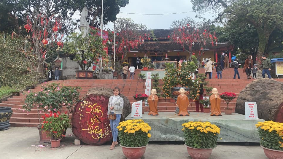 Vãn cảnh chùa Phù Liễn dịp đầu xuân 