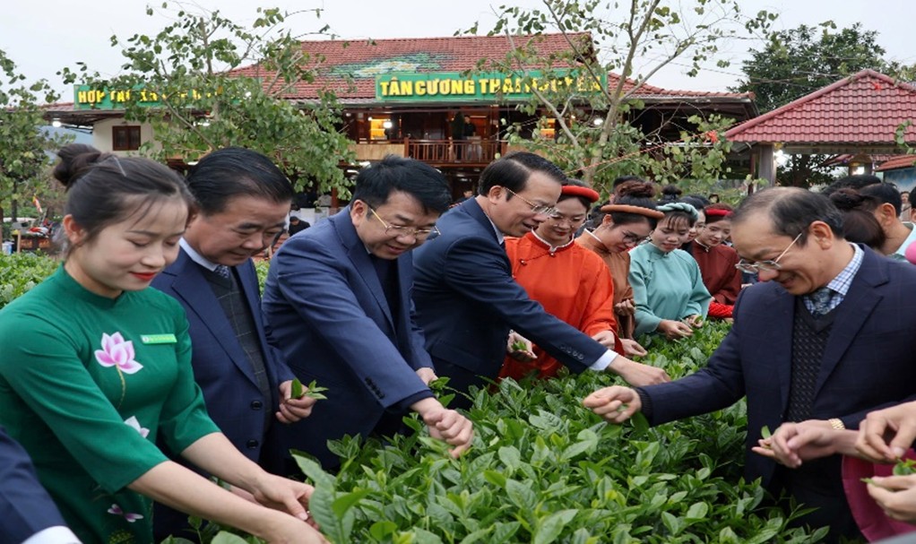 Lễ hội “Hương sắc Trà xuân – Vùng chè đặc sản Tân Cương” thành phố Thái Nguyên năm 2025