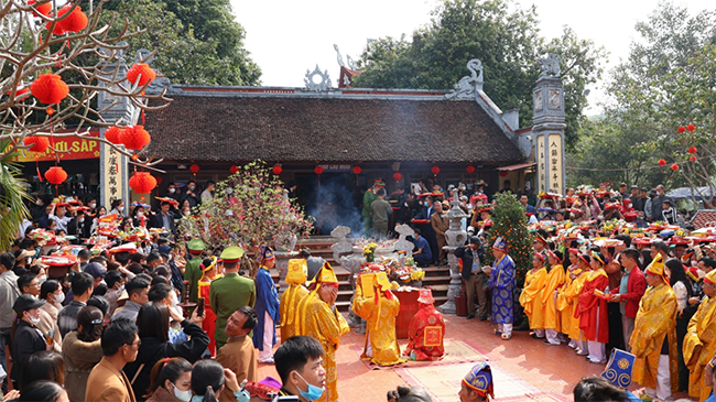 Huyện Phú Bình long trọng tổ chức lễ khai hội Đình- Đền- Chùa Cầu Muối xuân Giáp Thìn 2024