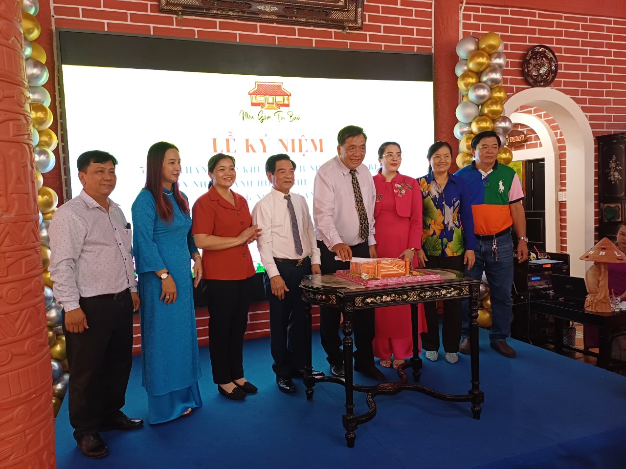 Hội nghệ nhân và thương hiệu Việt Nam tổ chức lễ công nhận Danh hiệu  Nghệ nhân Quốc gia cho ông Nguyễn Văn Buôi