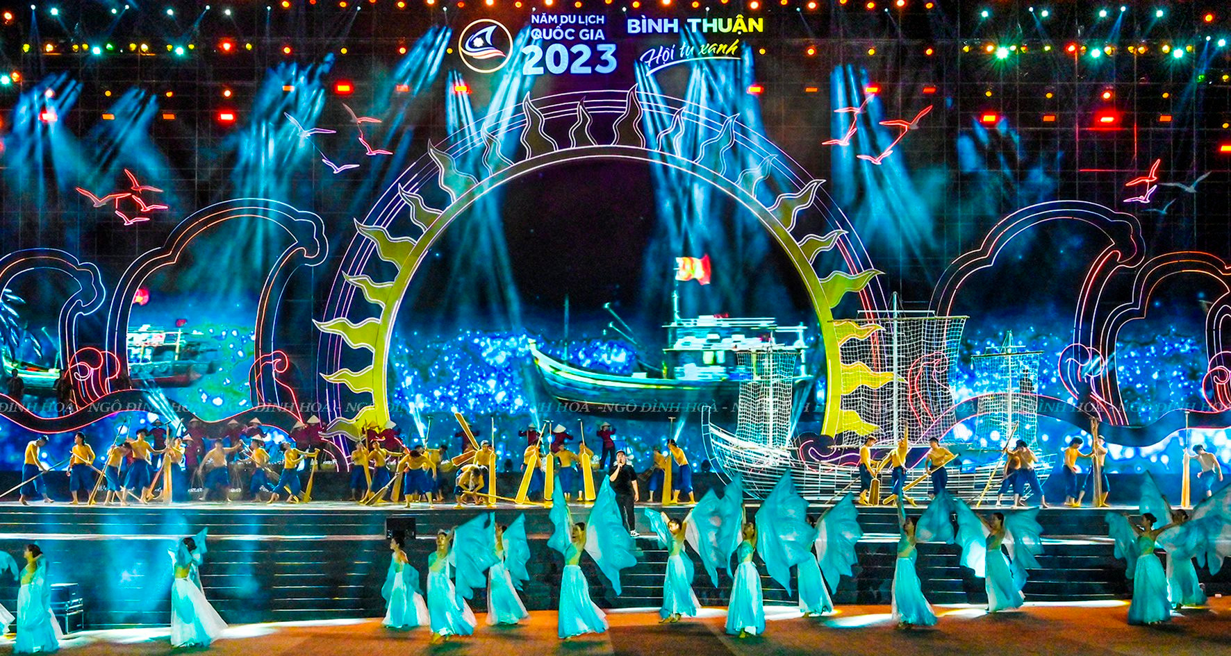 Lễ khai mạc Năm Du lịch quốc gia 2023 - "Bình Thuận - Hội tụ xanh": Hoành tráng, đặc sắc, ấn tượng...