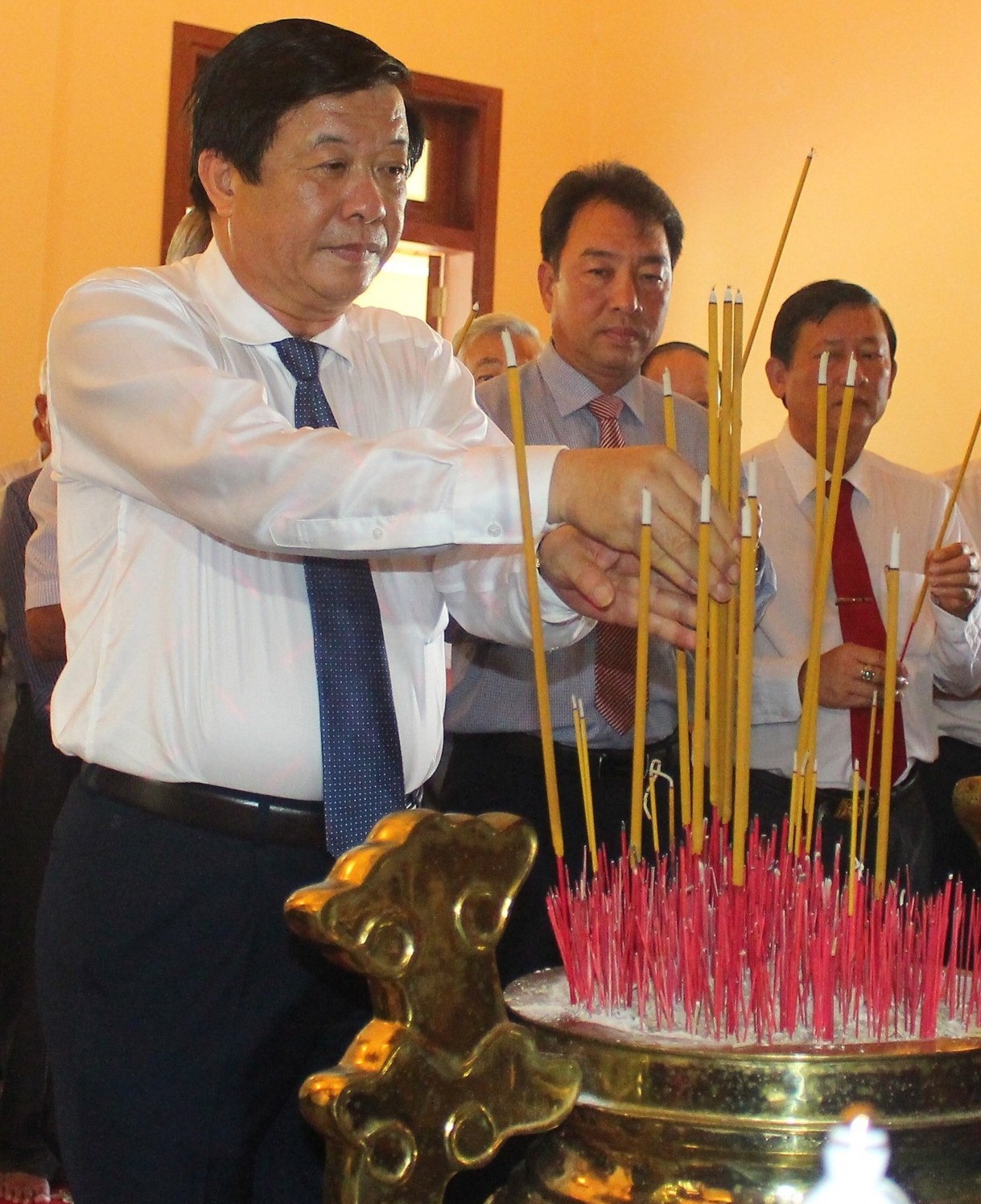 Dâng hương kỷ niệm 14 năm Ngày mất Thủ tướng Chính phủ Võ Văn Kiệt